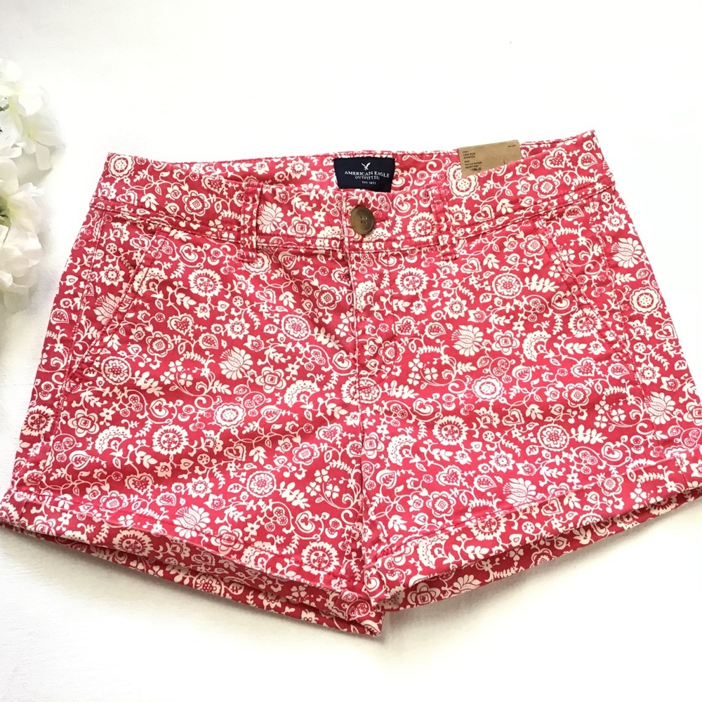 American Eagle Outfitter Printed Short Red 4